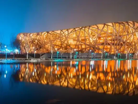 北京鸟巢是一个奇迹 充满着寓意的伟大建筑